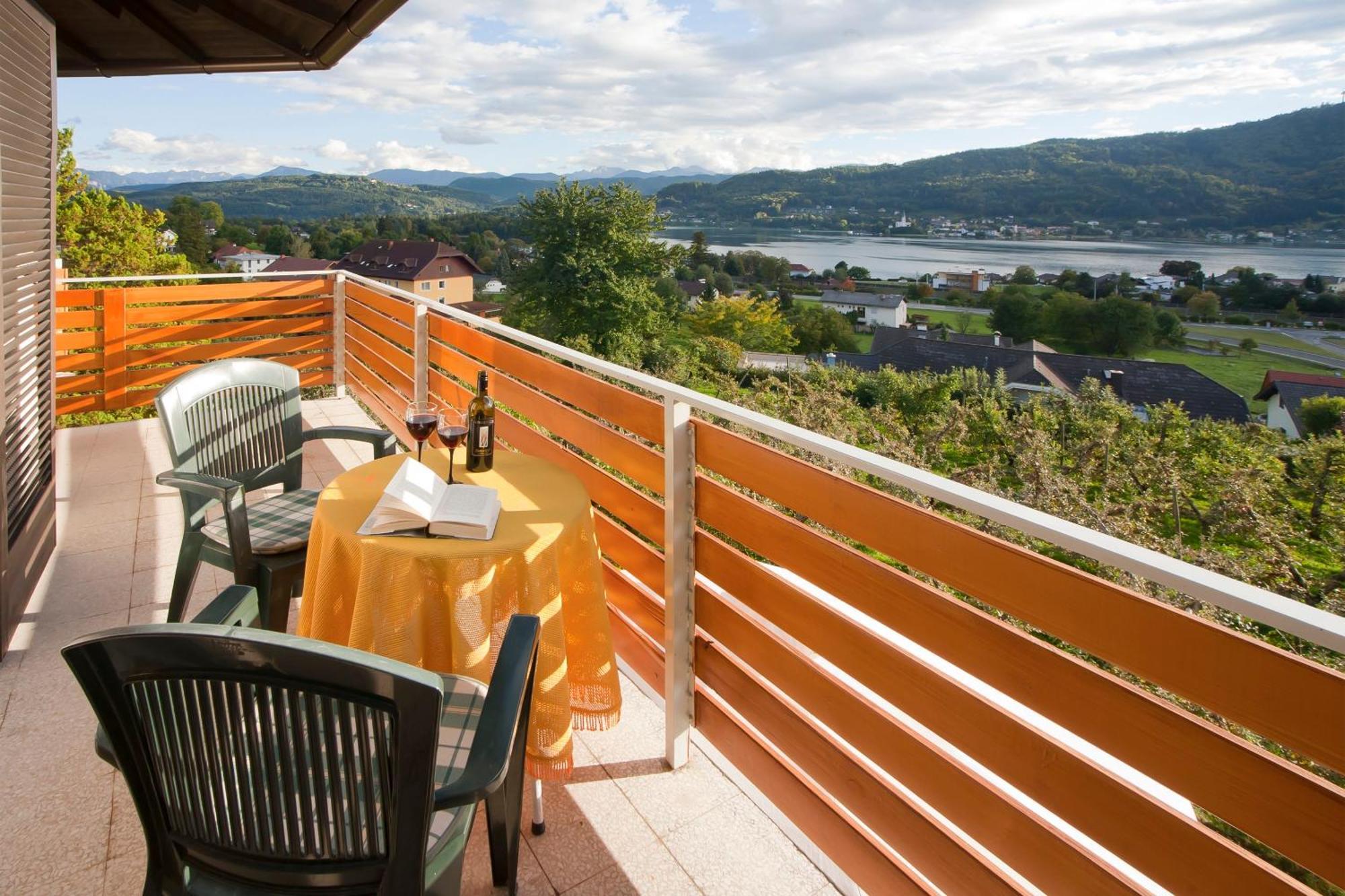 St. Oswalderhof Bed and Breakfast Pörtschach am Wörthersee Buitenkant foto